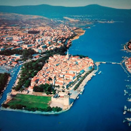 Apartment Meri Trogir Eksteriør bilde