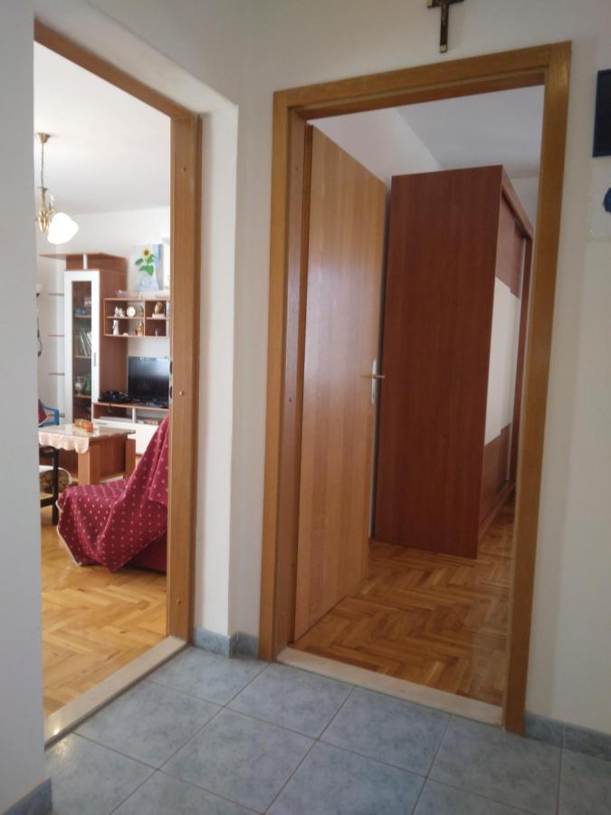 Apartment Meri Trogir Eksteriør bilde